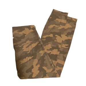 Lululemon Align Crop Heritage 365 Camo Beige Multi